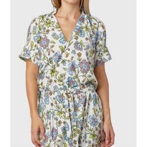 NEW LIVRO merrit v neck top in oasis